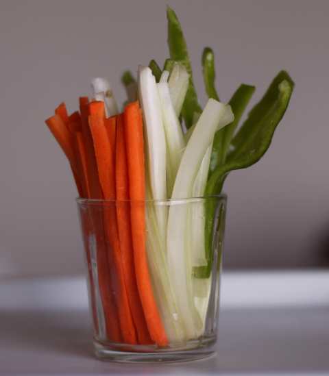 Carrot, celery and pper sticks (crudités)