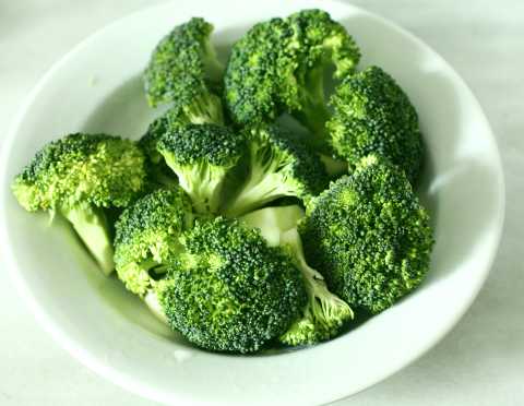 Broccoli and olive oil recipes